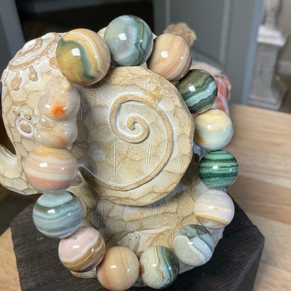 Banded Agate 14mm with CJ Hamster - Picture 4 of 4